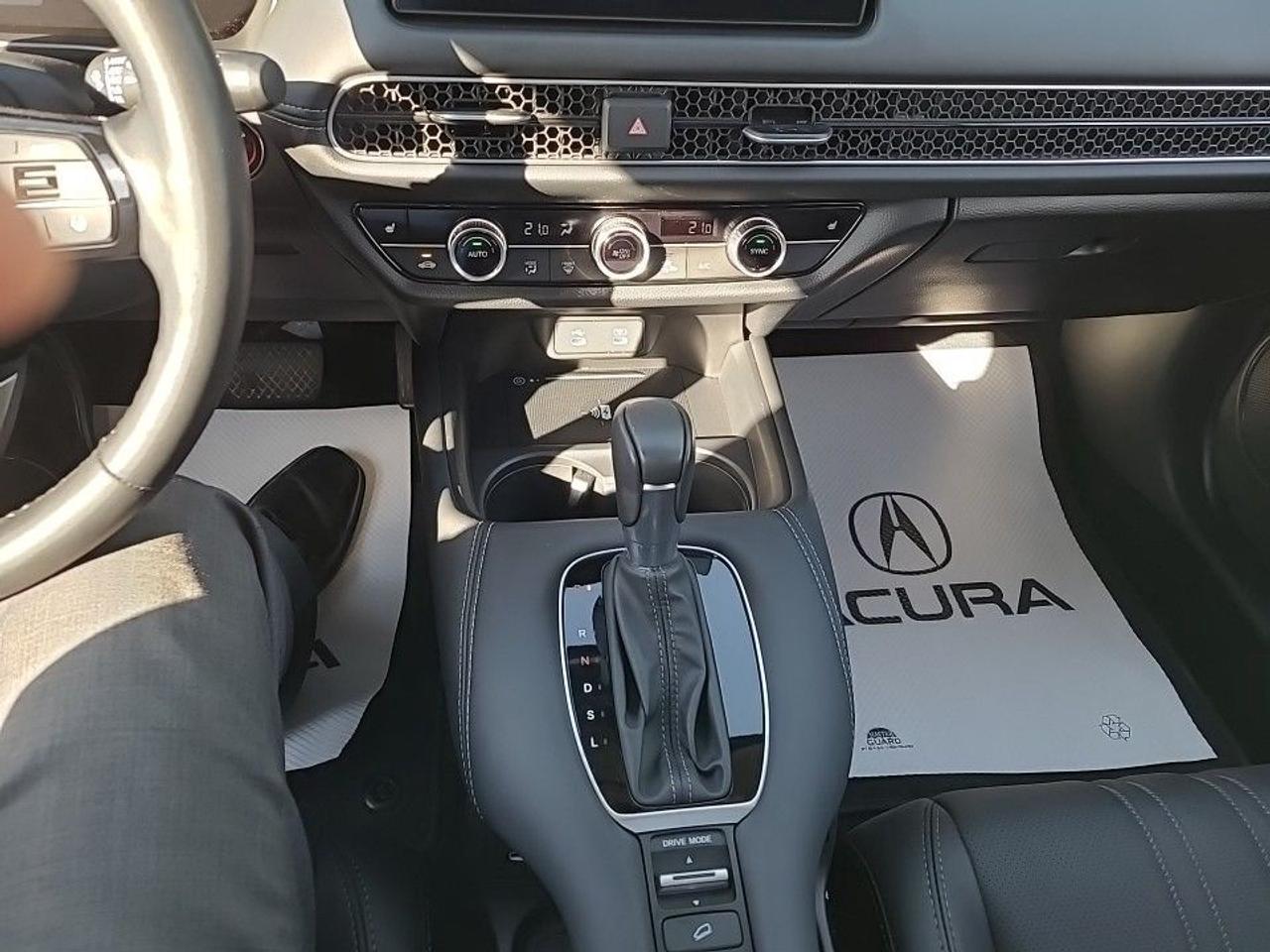 2026 Honda HR-V EX-L AWD CVT (Top Line Model) Photo