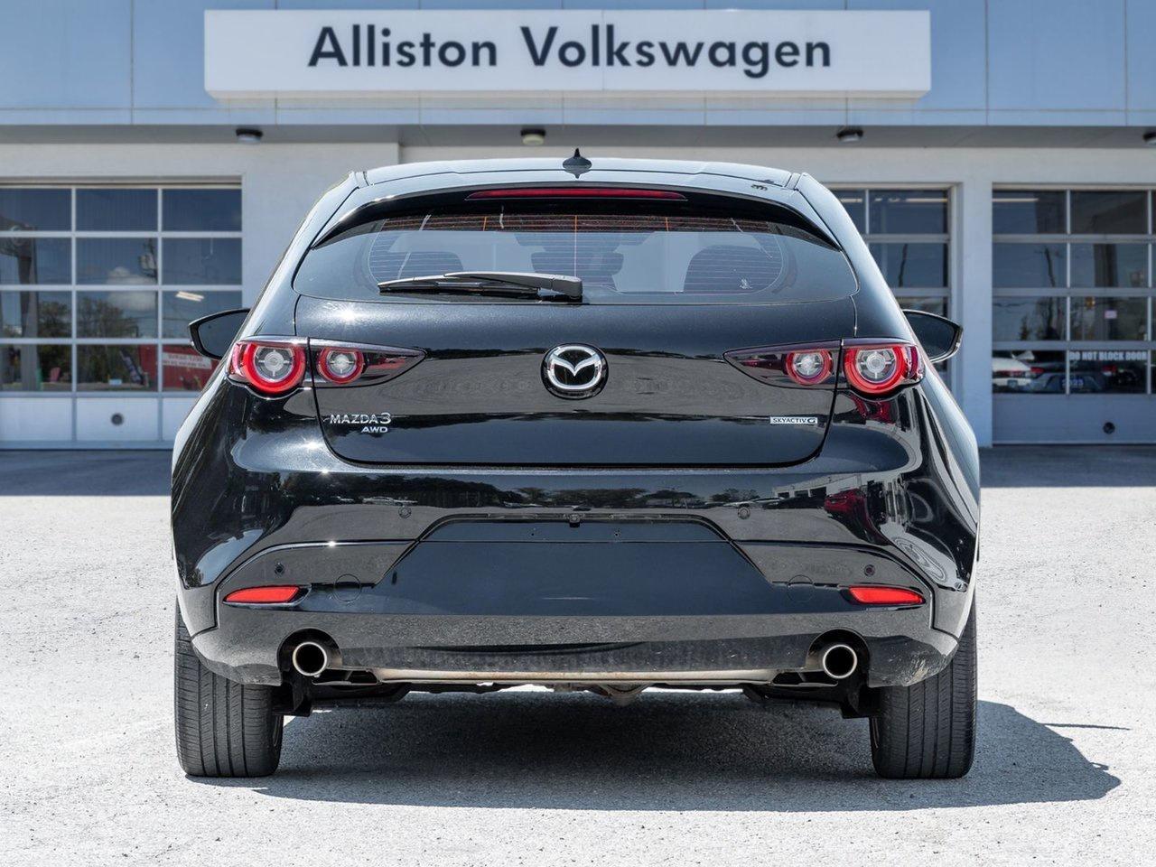2024 Mazda Mazda3 Sport GT Photo