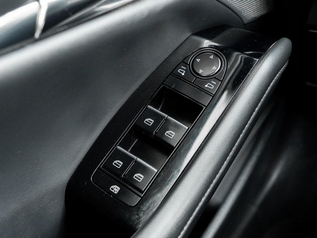 2024 Mazda Mazda3 Sport GT Photo