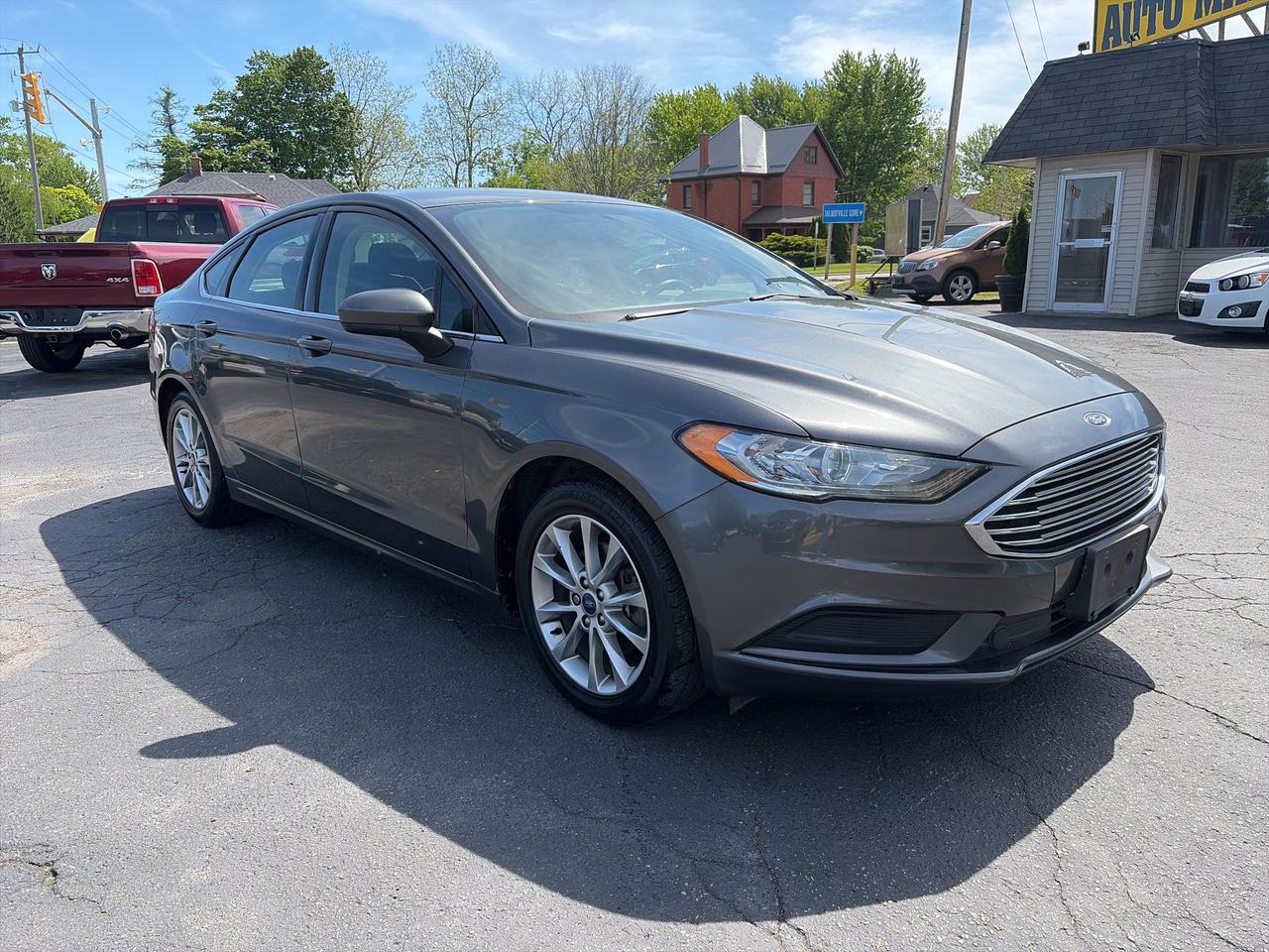 2017 Ford Fusion SE-LOADED-CLEAN CARFAX Photo