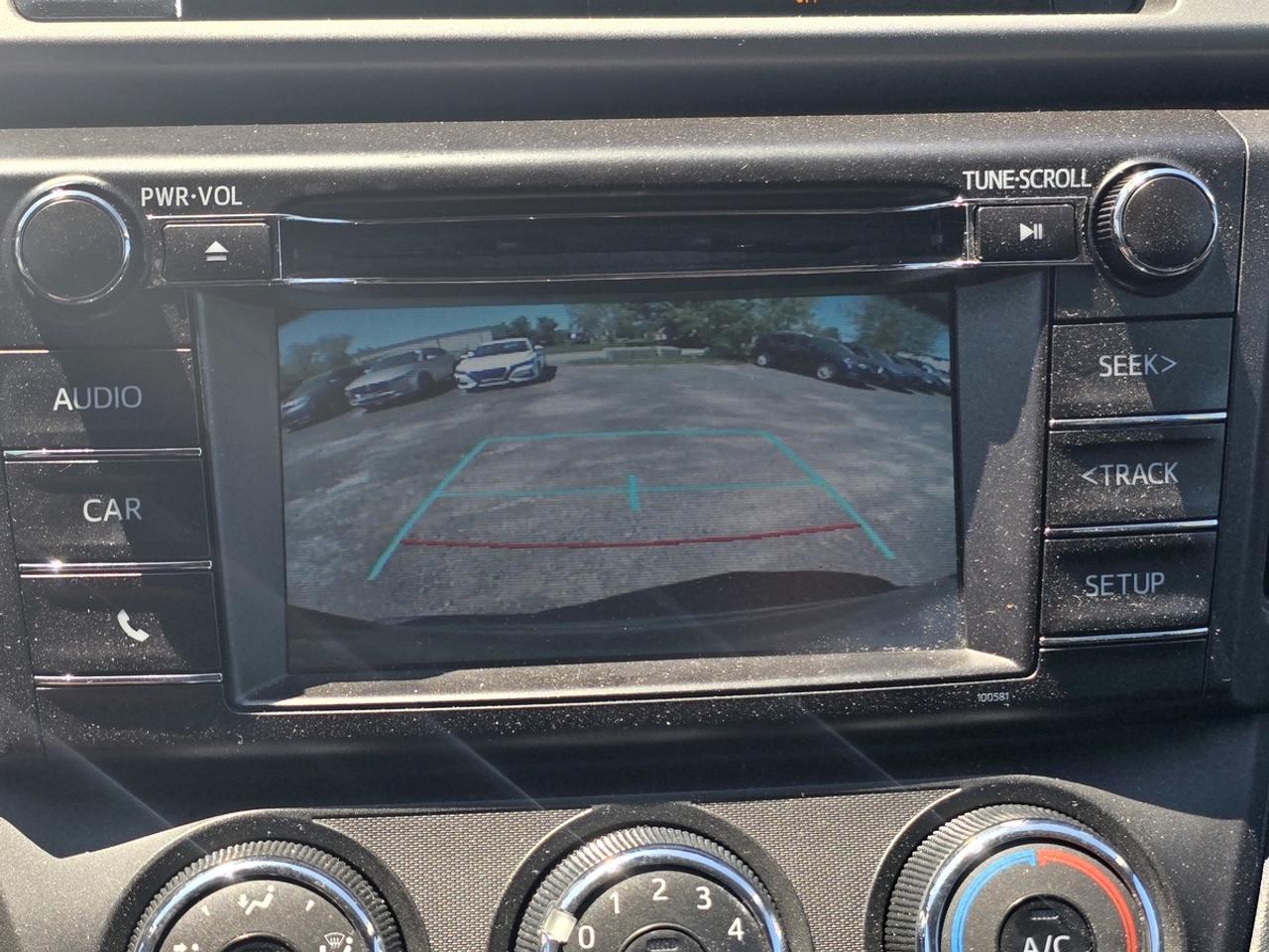 2017 Toyota RAV4 LE Photo