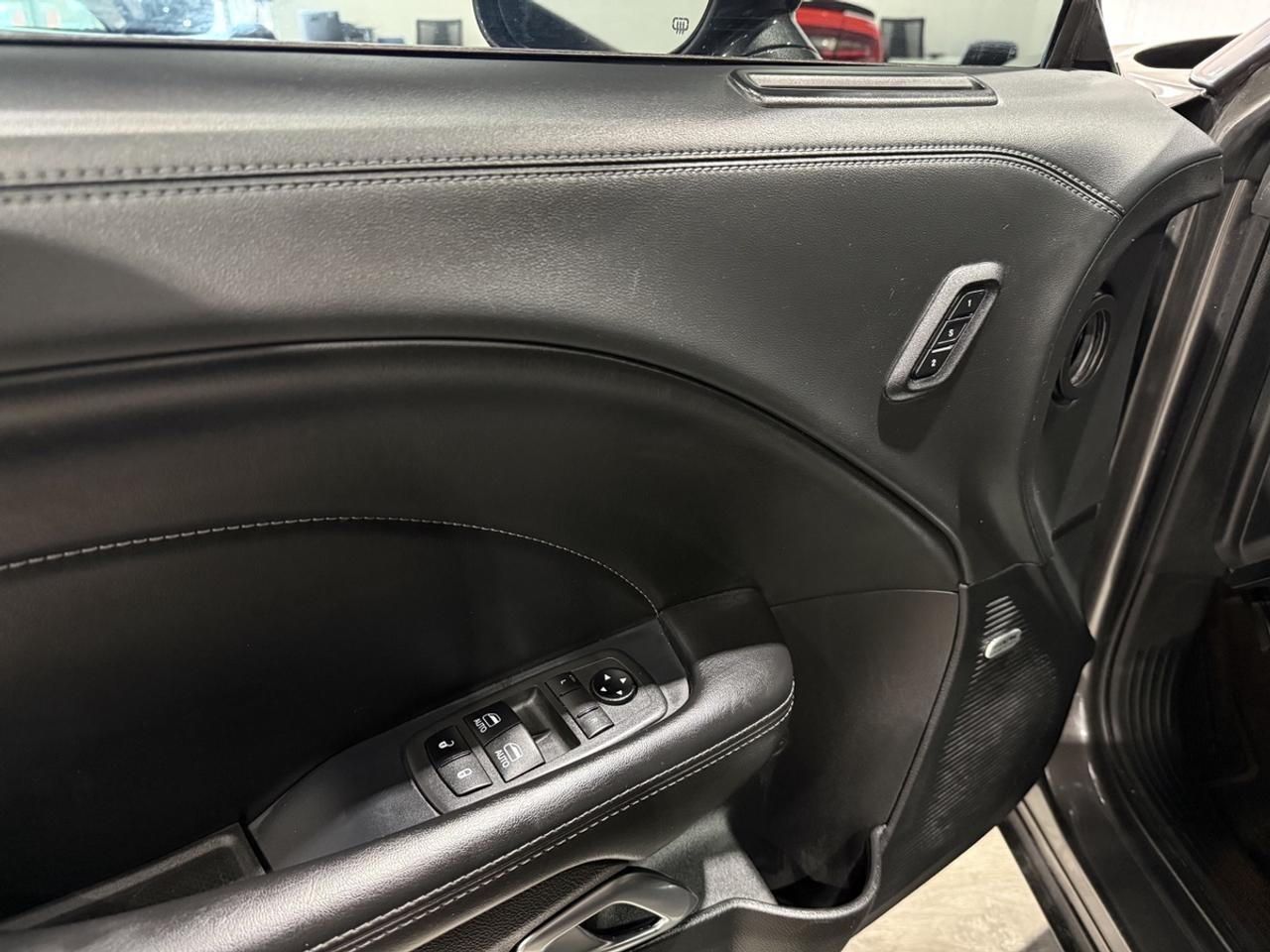2021 Dodge Challenger Plus AWD|Blacktop|Tech Pkg|Alpine Audio Photo