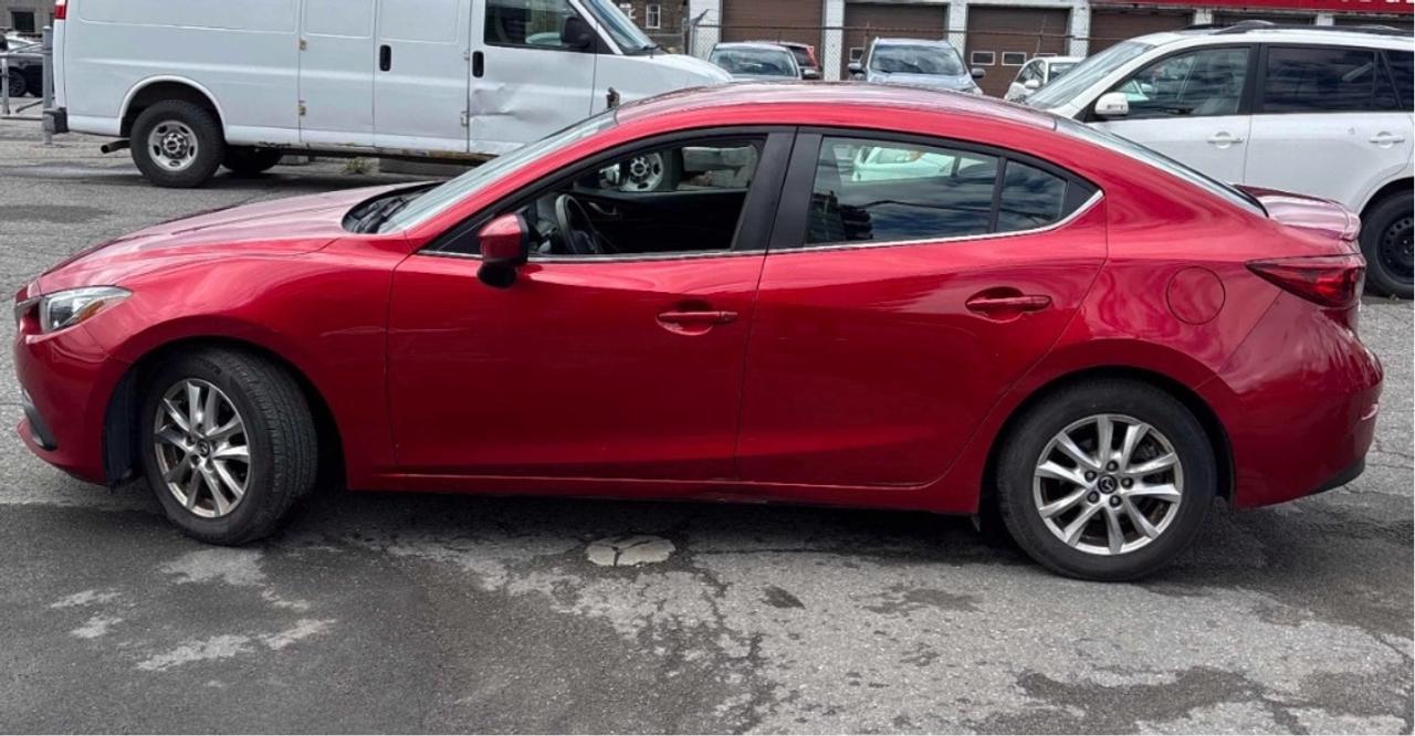 2015 Mazda MAZDA3 GS / Certified Photo