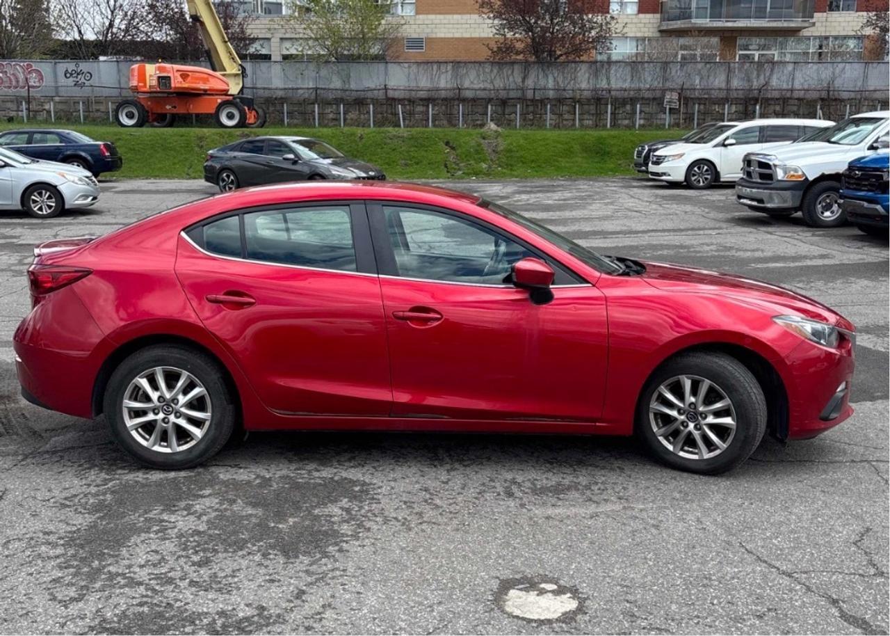 2015 Mazda MAZDA3 GS / Certified Photo