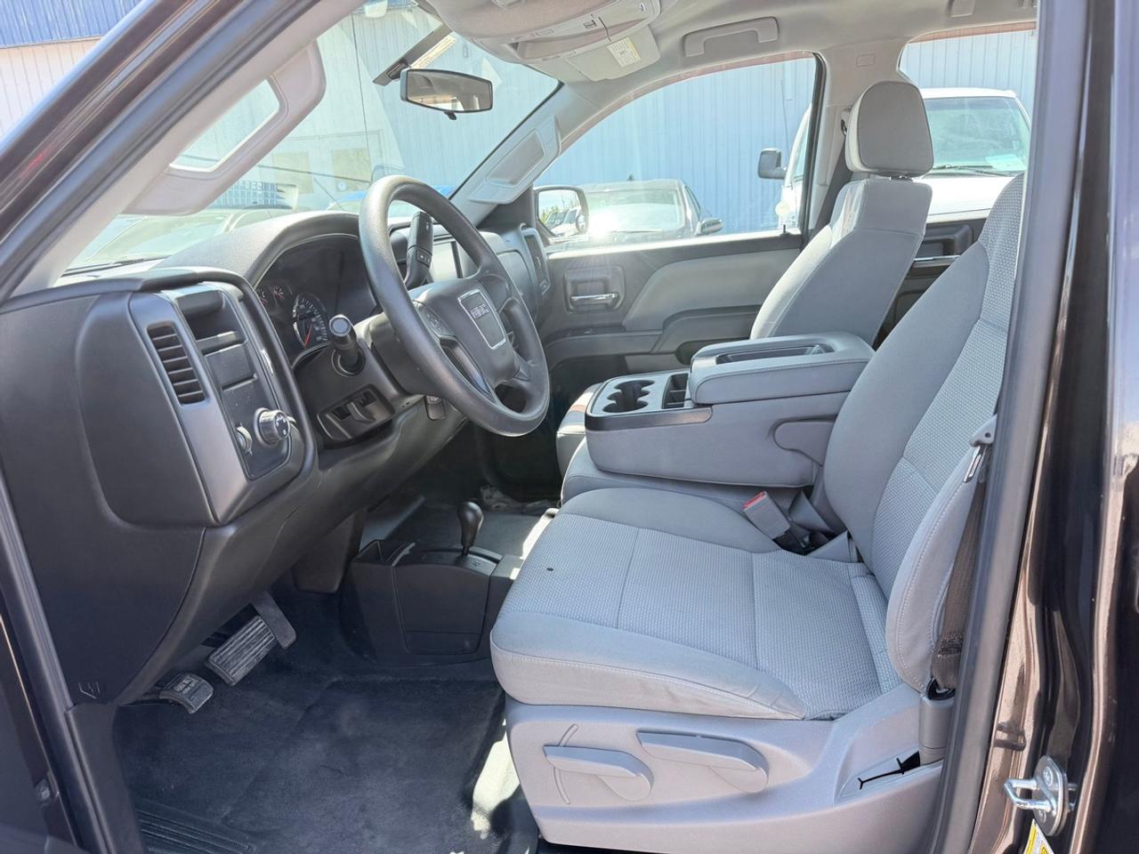 2018 GMC Sierra 1500 Base Double Cab 4WD Photo