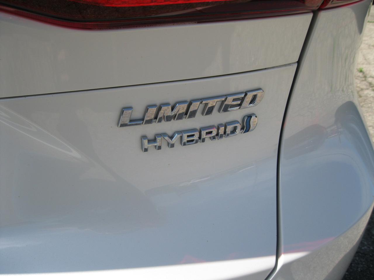 2021 Toyota Venza Limited 4dr All-Wheel Drive Photo