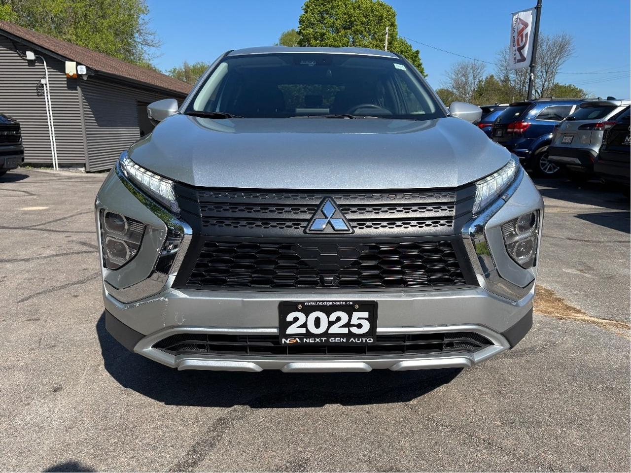 2025 Mitsubishi Eclipse Cross SE CARPLAY HEATED STEERING Photo