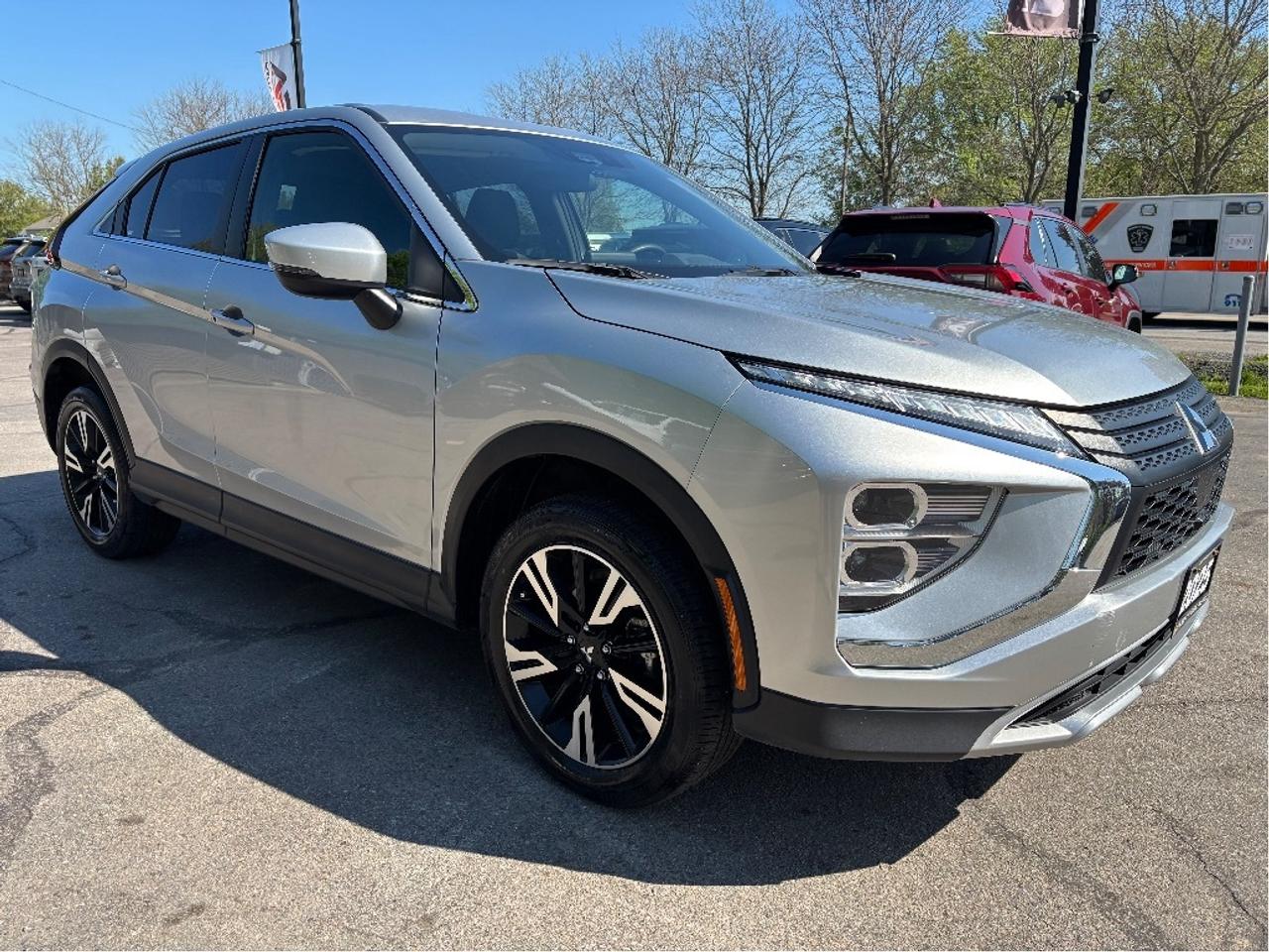 2025 Mitsubishi Eclipse Cross SE CARPLAY HEATED STEERING Photo
