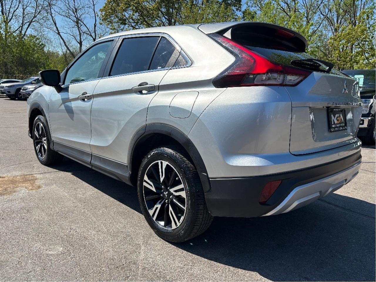 2025 Mitsubishi Eclipse Cross SE CARPLAY HEATED STEERING Photo