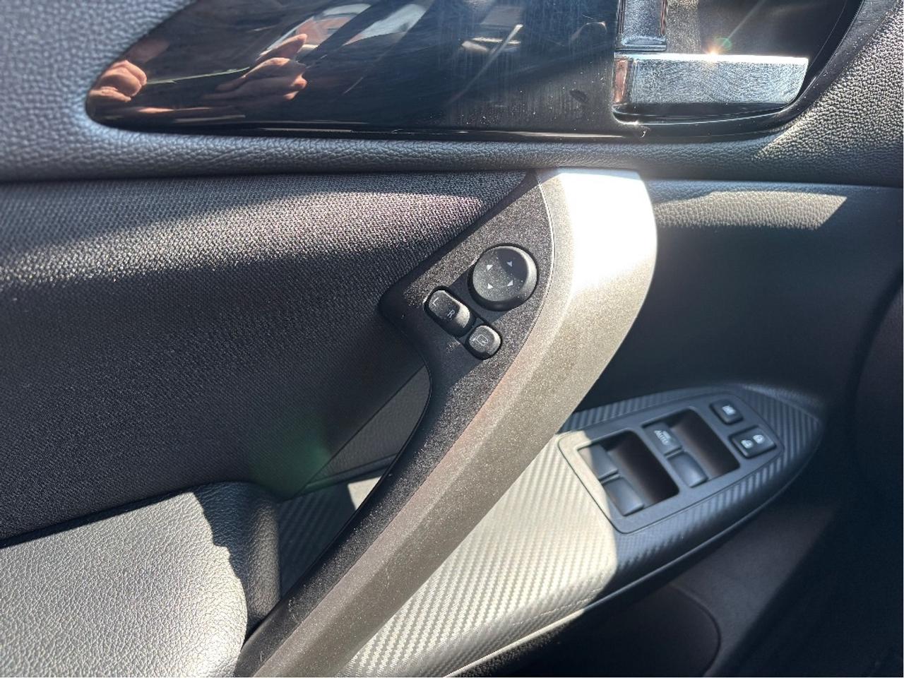 2025 Mitsubishi Eclipse Cross SE CARPLAY HEATED STEERING Photo