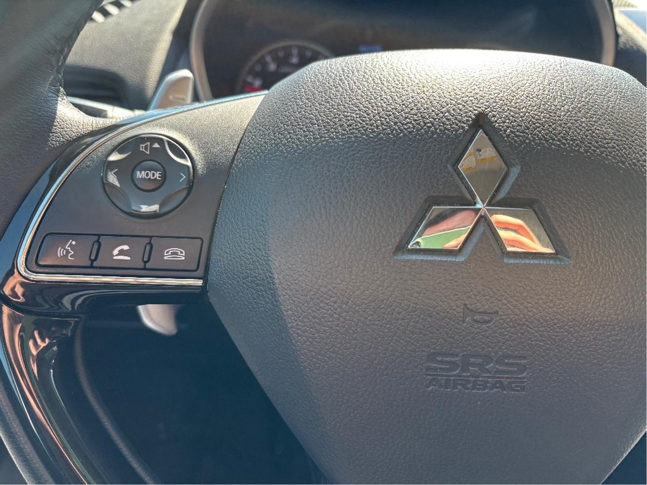 2025 Mitsubishi Eclipse Cross SE CARPLAY HEATED STEERING Photo