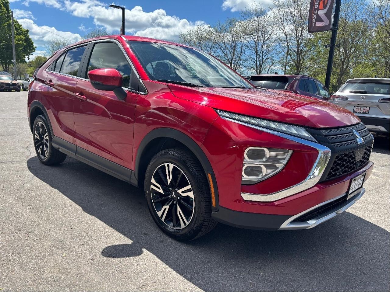 2025 Mitsubishi Eclipse Cross SE 4WD HEATED STEERING CARPLAY Photo