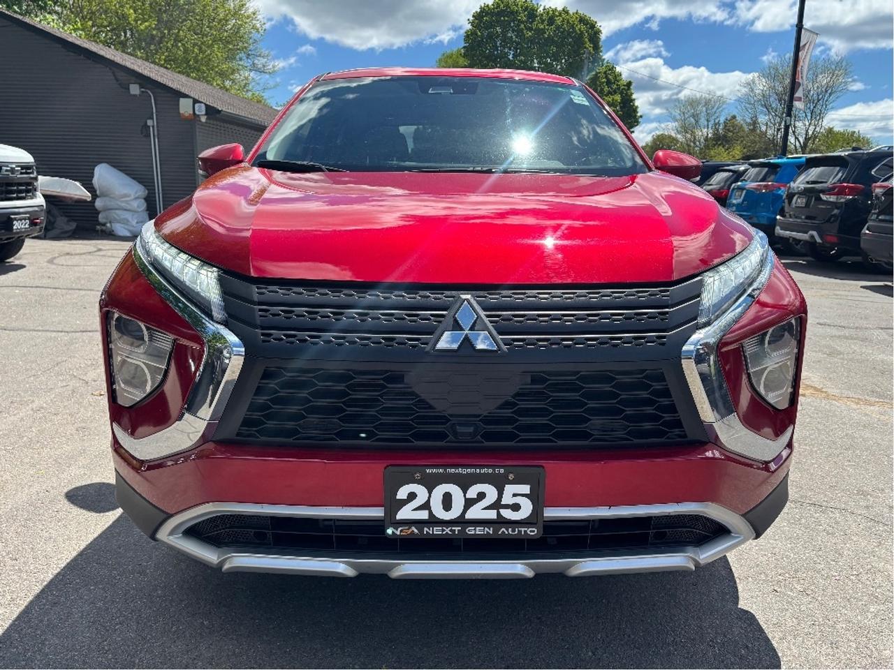 2025 Mitsubishi Eclipse Cross SE 4WD HEATED STEERING CARPLAY Photo