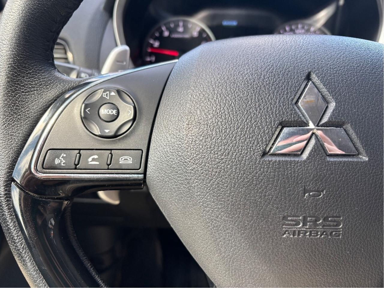 2025 Mitsubishi Eclipse Cross SE 4WD HEATED STEERING CARPLAY Photo