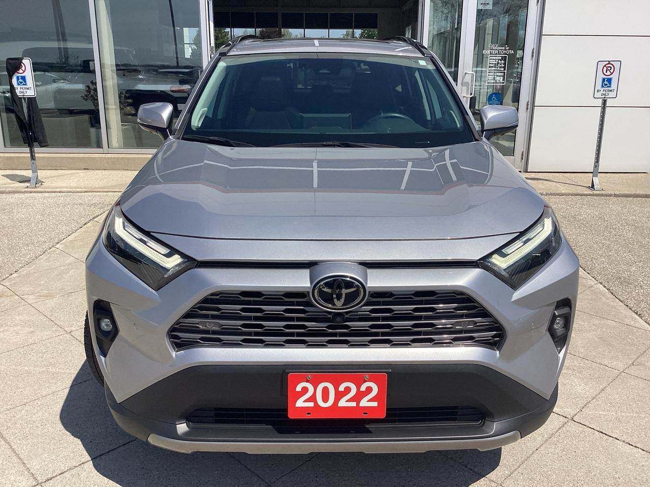 2022 Toyota RAV4 LIMITED AWD Photo