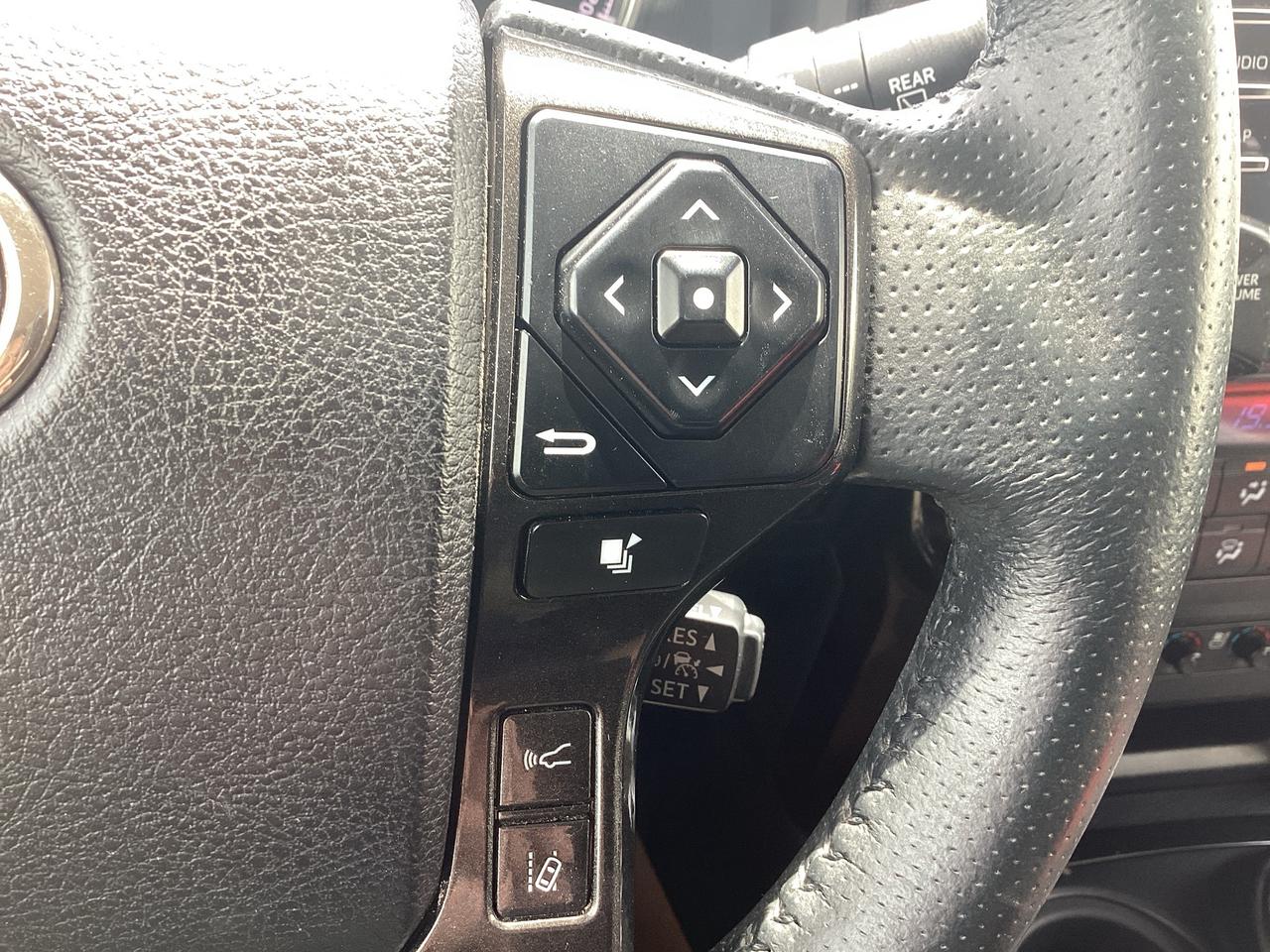 2020 Toyota 4Runner 4WD Photo