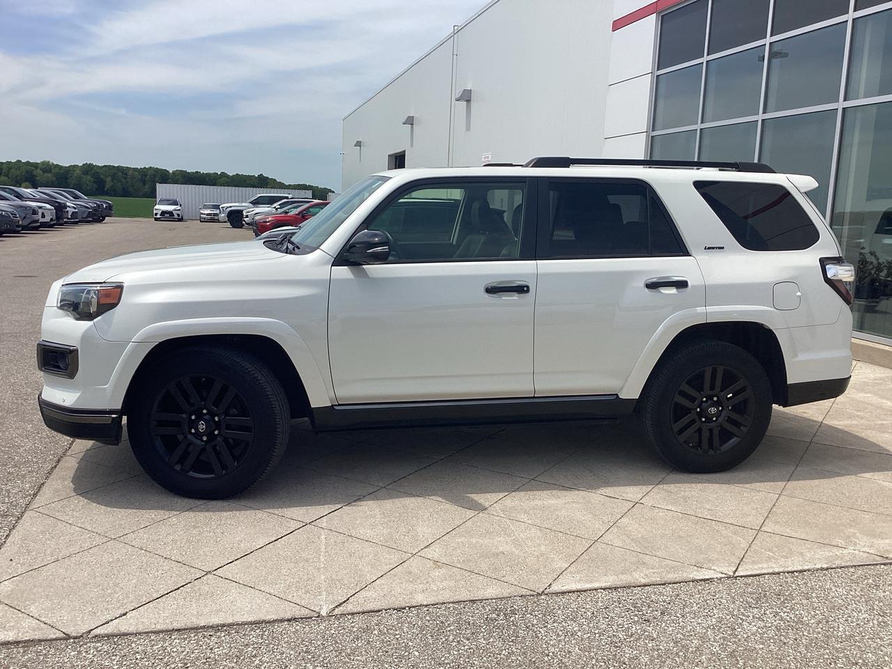 2020 Toyota 4Runner 4WD Photo