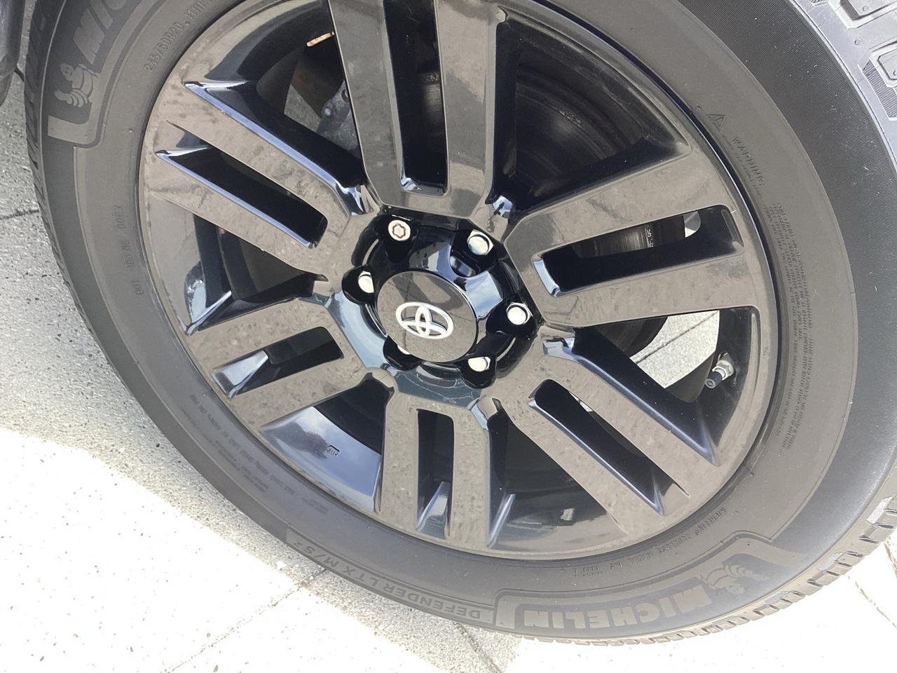 2020 Toyota 4Runner 4WD Photo