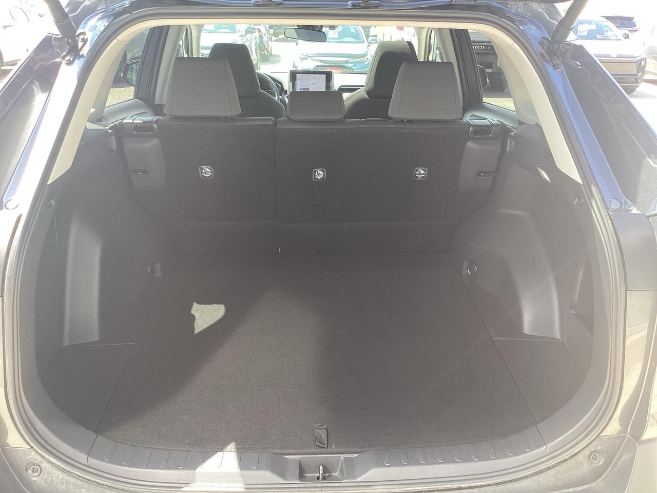 2024 Toyota RAV4 XLE AWD Photo