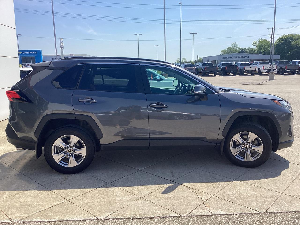 2024 Toyota RAV4 XLE AWD Photo