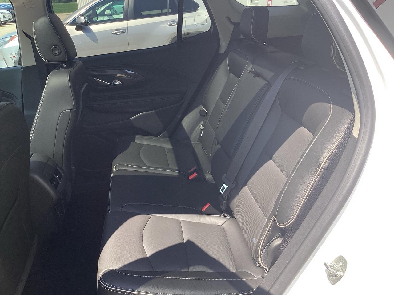 2020 GMC Terrain Awd 4dr Denali Photo
