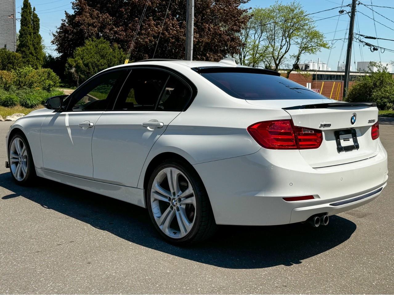 2015 BMW 3 Series 4dr Sdn 328i xDrive AWD South Africa Photo
