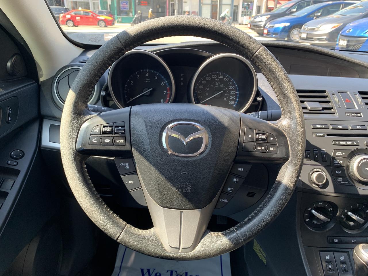 2013 Mazda MAZDA3 4dr Sdn Auto GS-SKY Photo
