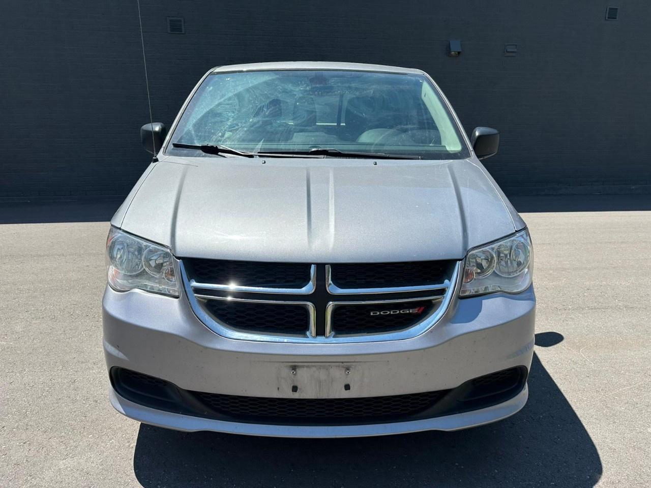 2018 Dodge Grand Caravan Canada Value Package 2WD Photo0
