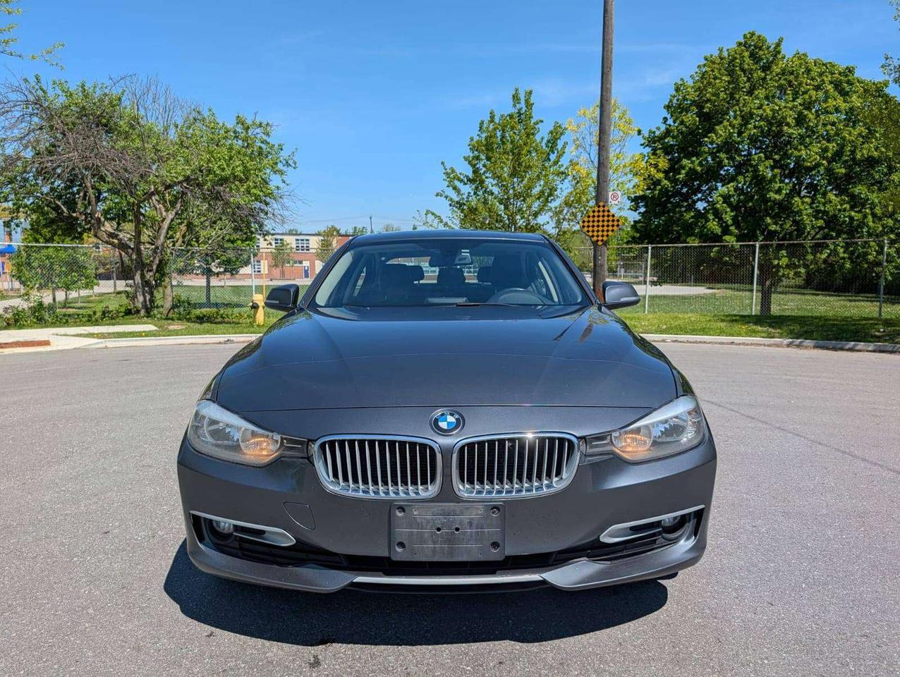 2014 BMW 335i 320i xDrive Photo