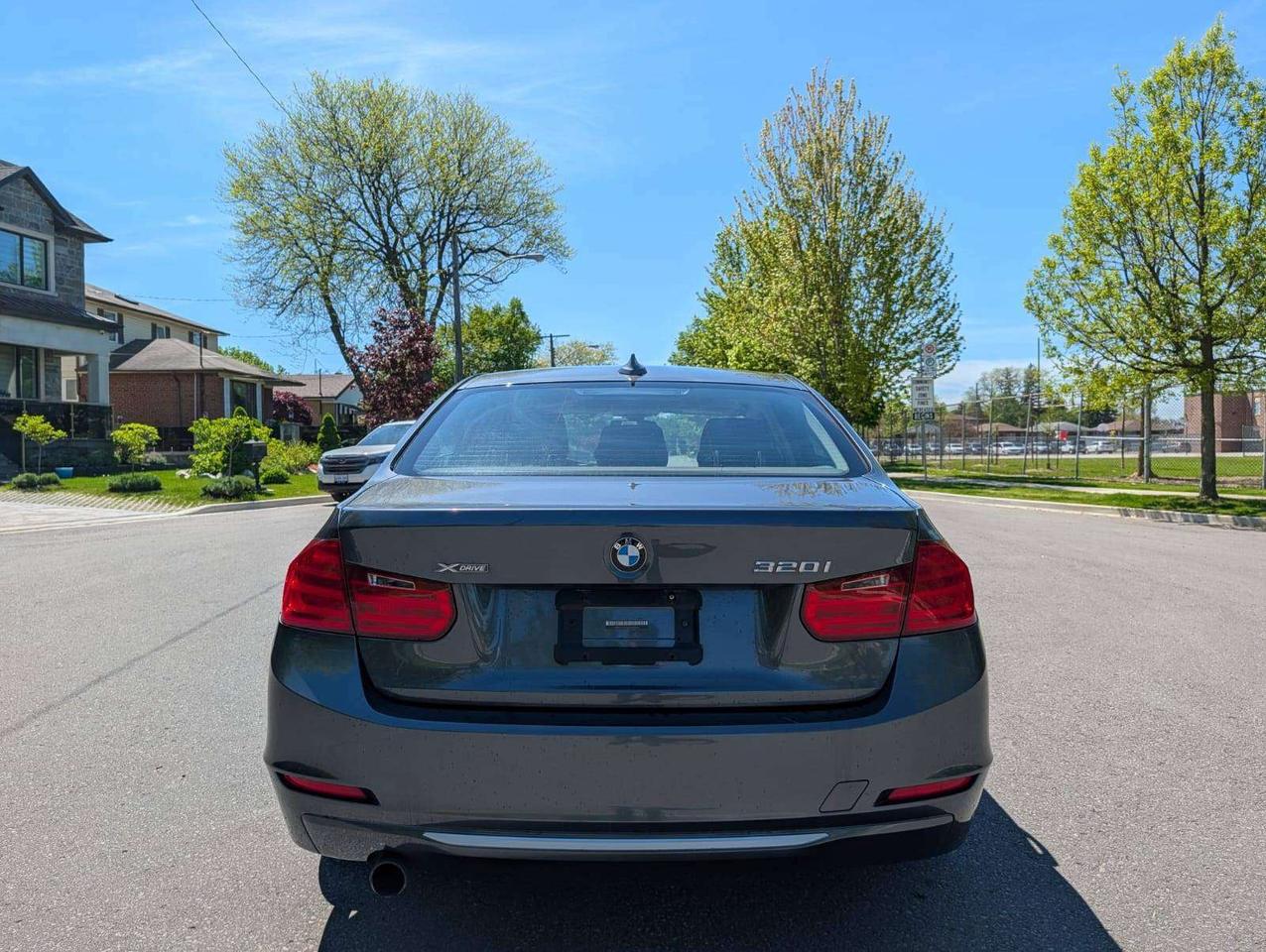 2014 BMW 335i 320i xDrive Photo