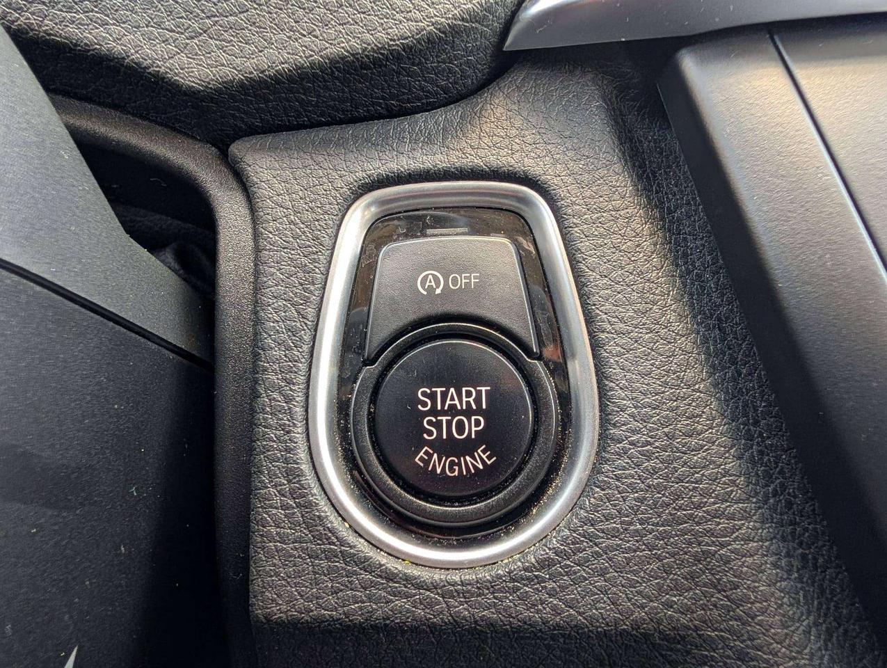 2014 BMW 335i 320i xDrive Photo