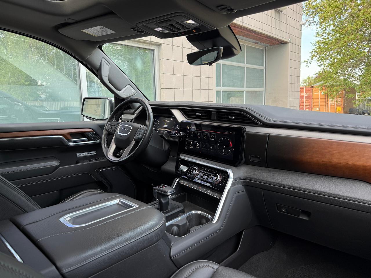 2024 GMC Sierra 1500 4WD Crew Cab 157" Denali Photo