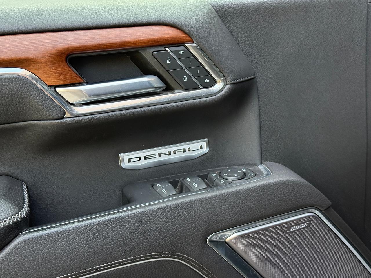 2024 GMC Sierra 1500 4WD Crew Cab 157" Denali Photo