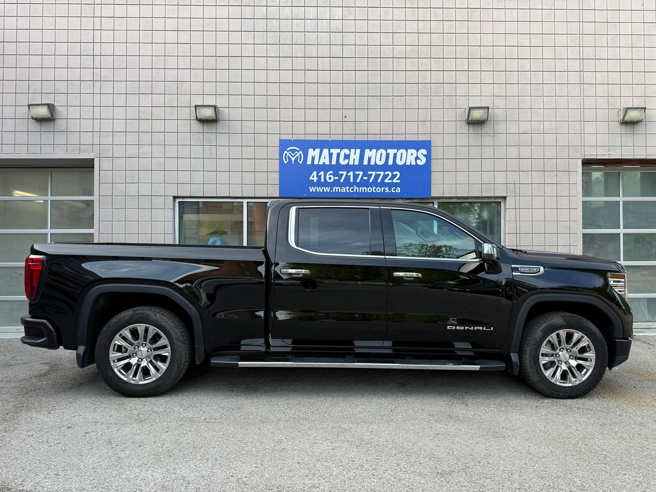2024 GMC Sierra 1500 4WD Crew Cab 157" Denali Photo