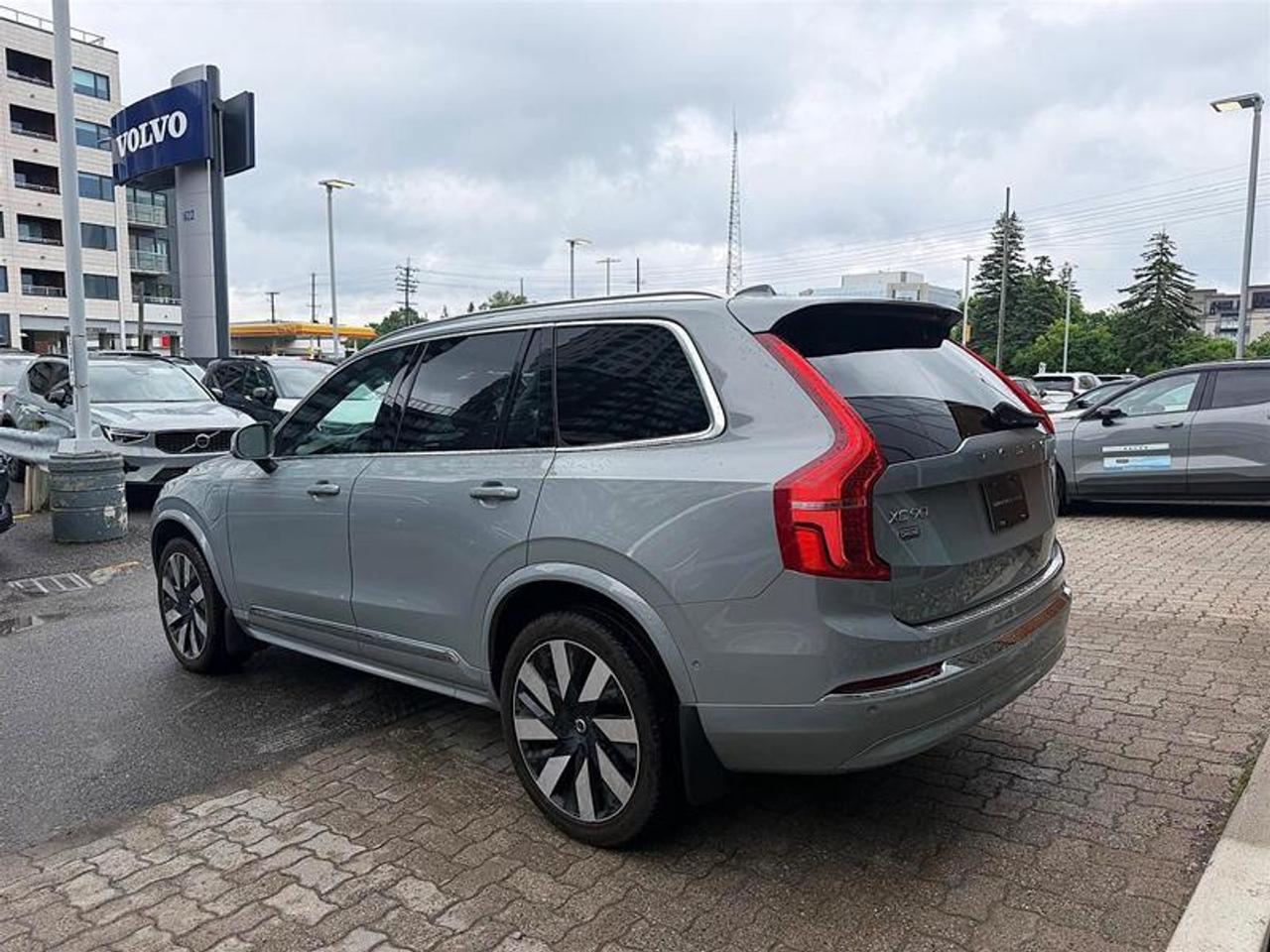 2024 Volvo XC90 Recharge T8 Plus   6 Seat   HK   PHEV   AWD   Clean Photo3