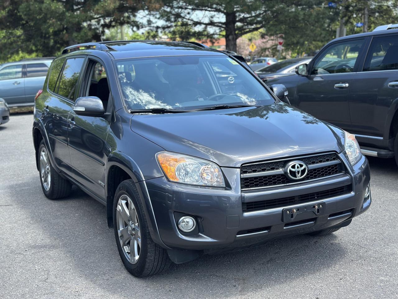 2010 Toyota RAV4 Sport Photo4