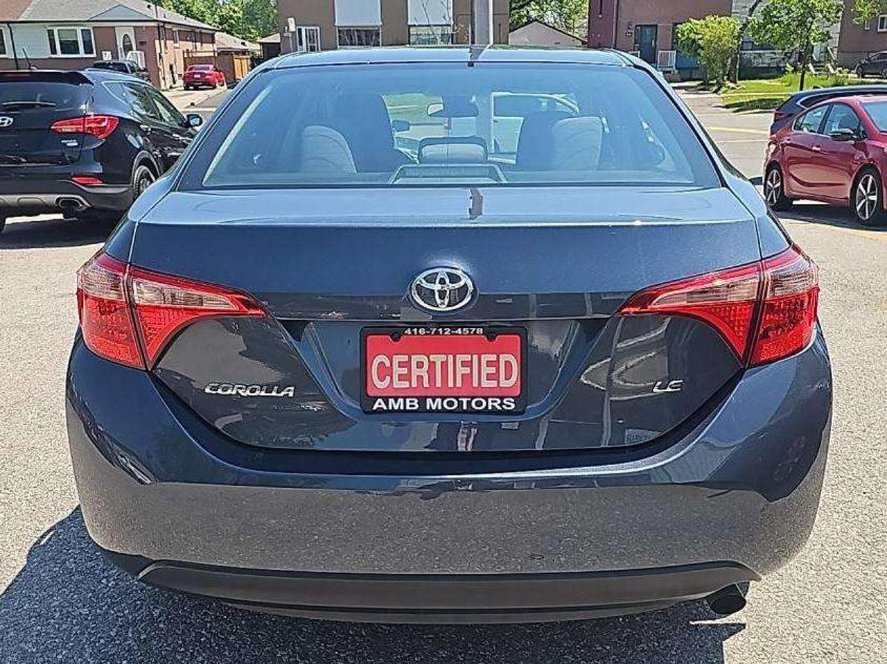 2019 Toyota Corolla LE Photo