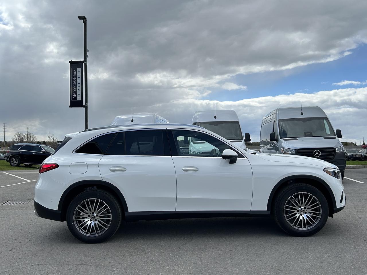2026 Mercedes-Benz GLC GLC 300 Photo