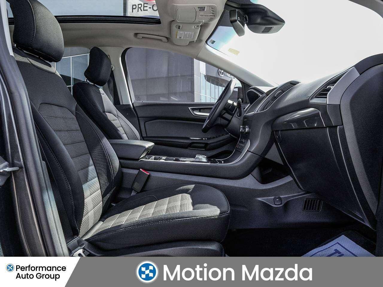 2019 Ford Edge SEL Eco boost   Sunroof   Backup cam Photo
