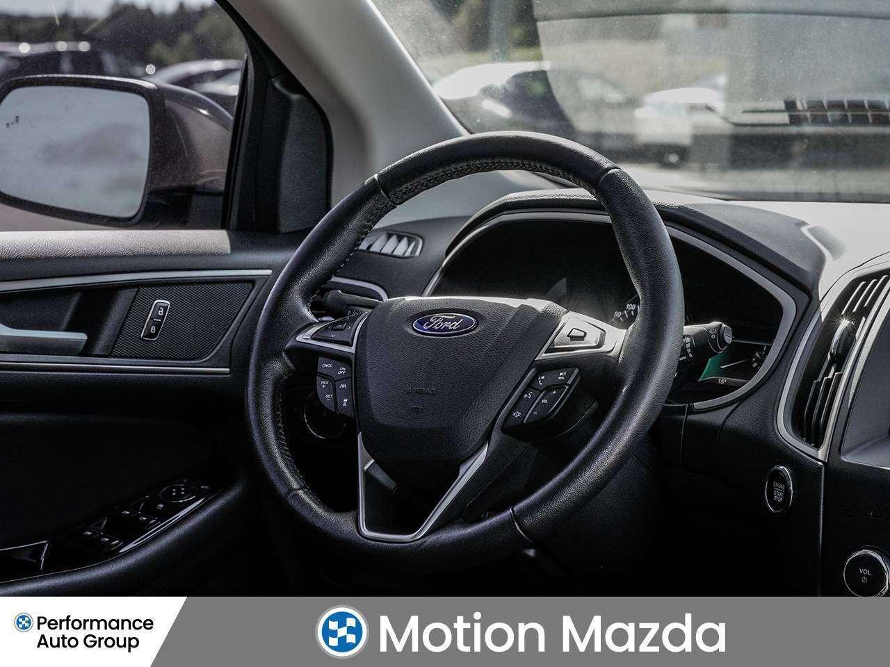 2019 Ford Edge SEL Eco boost   Sunroof   Backup cam Photo