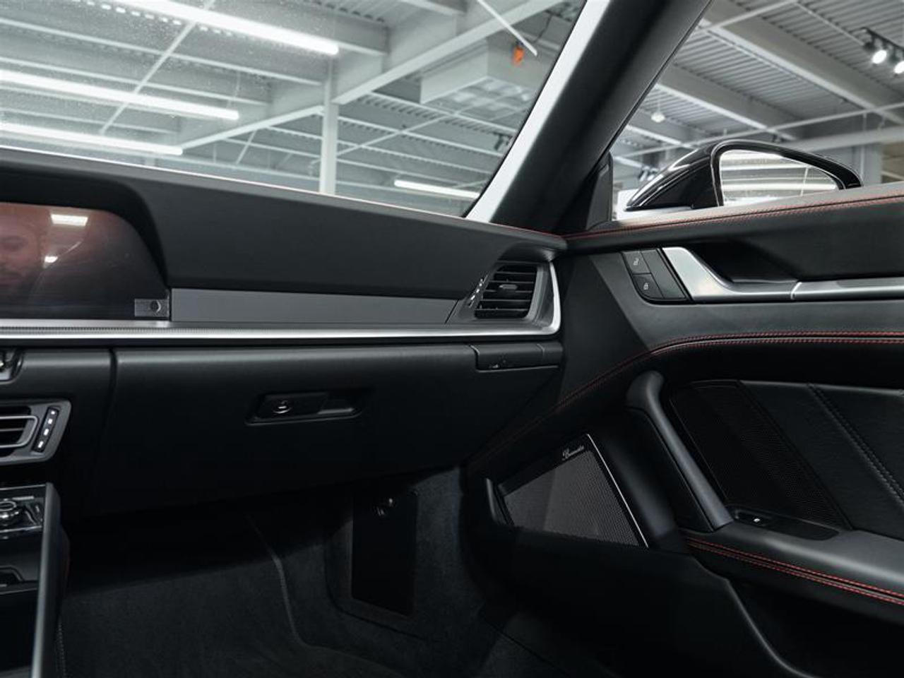 2022 Porsche 911 Turbo S Cabriolet PDK Photo