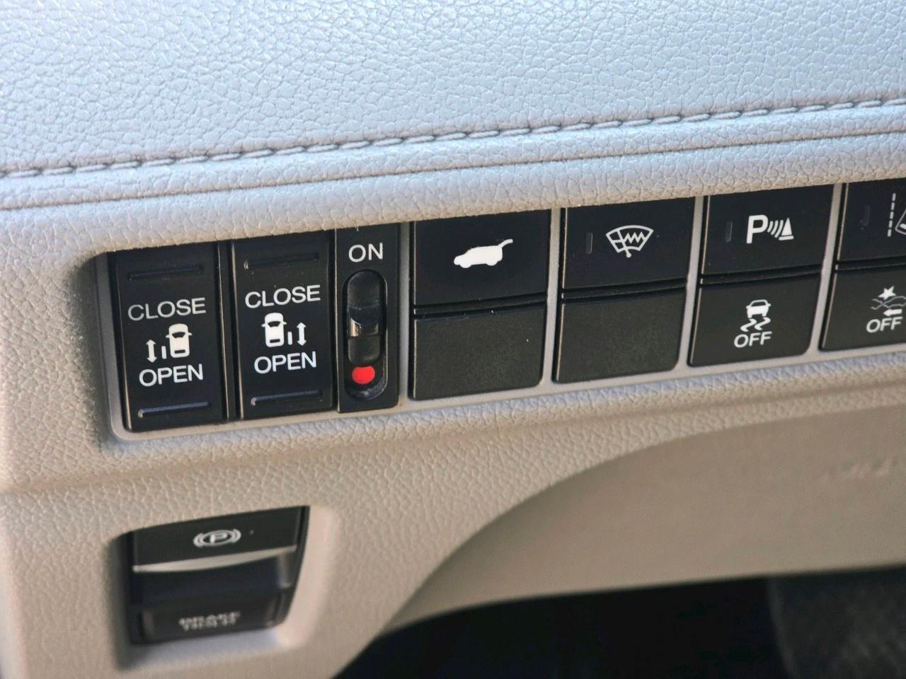 2019 Honda Odyssey EX-L Navi Auto Photo