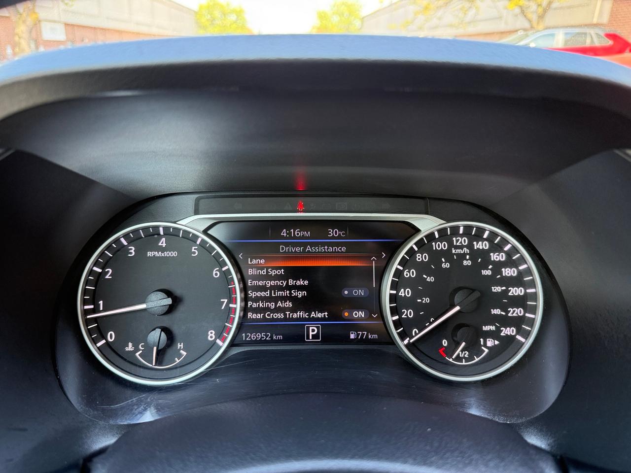 2020 Nissan Sentra SV CVT, PUSH BUTTON START, ALLOY WHEELS Photo