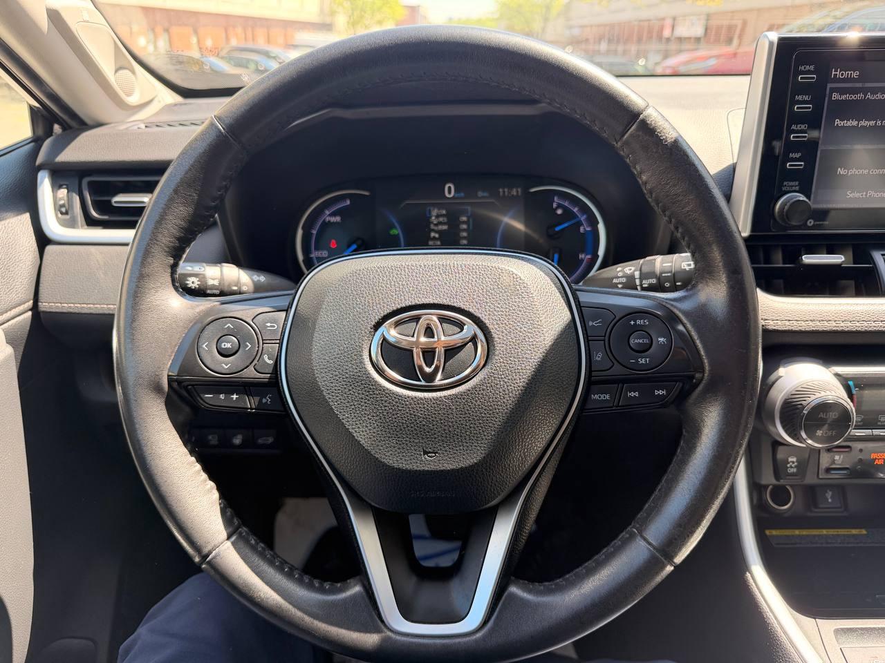 2020 Toyota RAV4 Hybrid Limited AWD, NAV, JBL , LEATHER, SUNROOF Photo