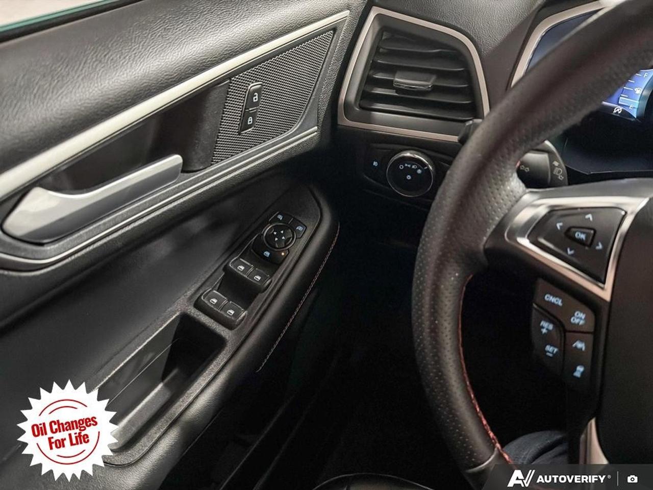 2021 Ford Edge  Photo