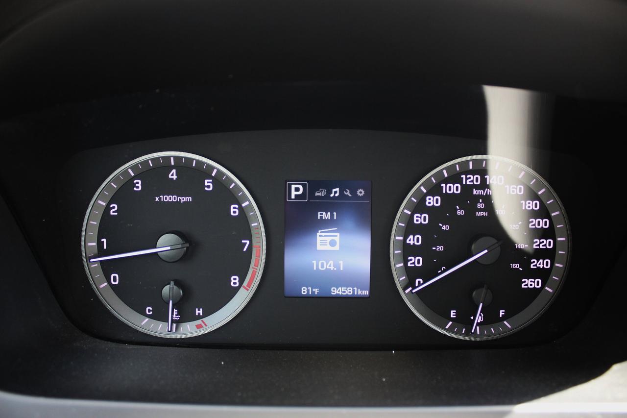 2015 Hyundai Sonata 2.4L GL Photo