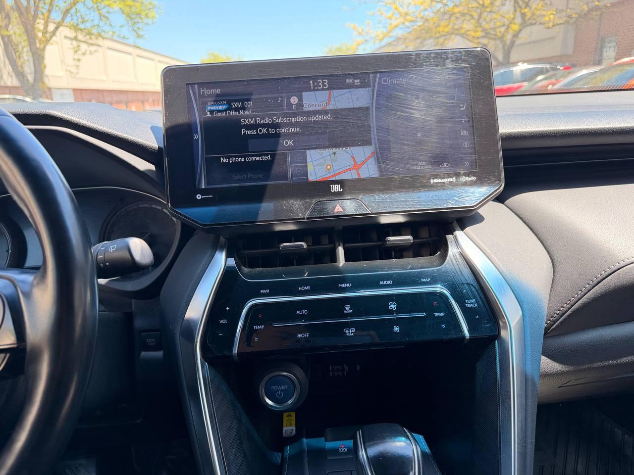 2021 Toyota Venza XLE AWD HYBRID, LEATHER, NAVIGATION, JBL SOUND Photo