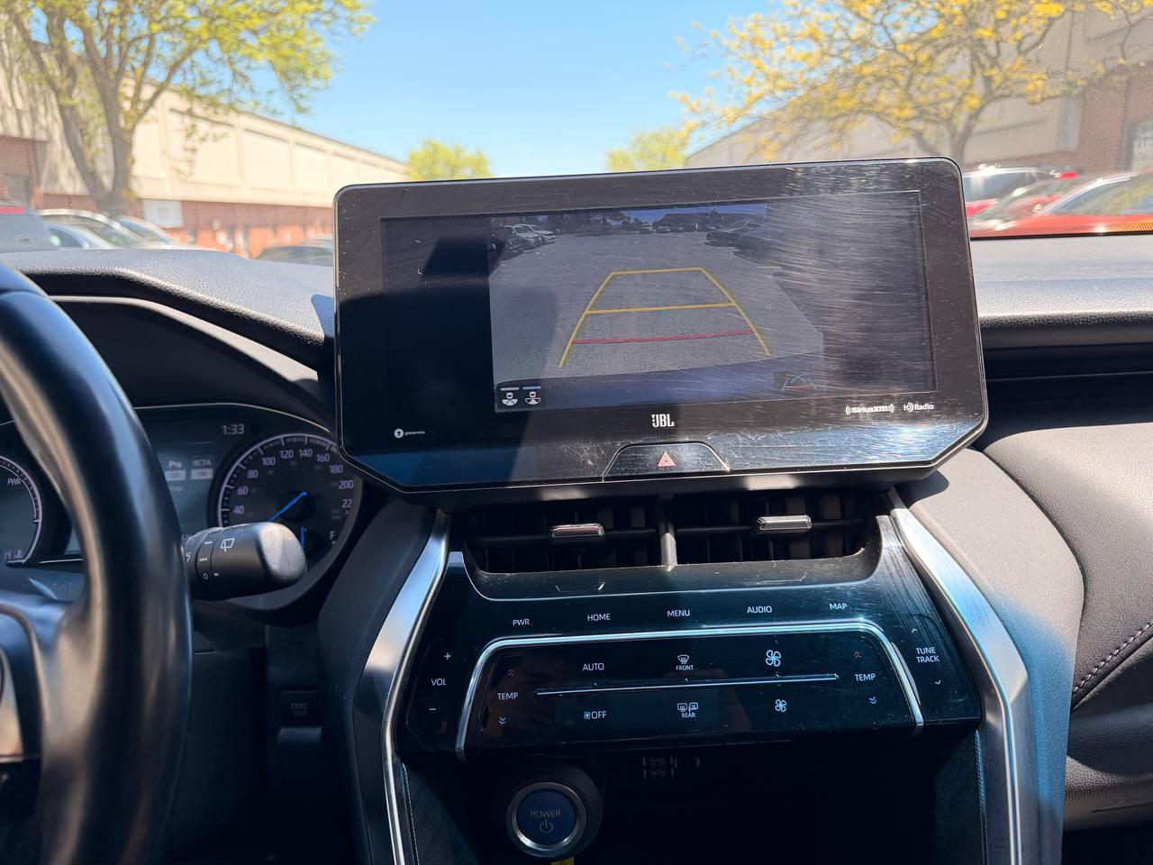 2021 Toyota Venza XLE AWD HYBRID, LEATHER, NAVIGATION, JBL SOUND Photo