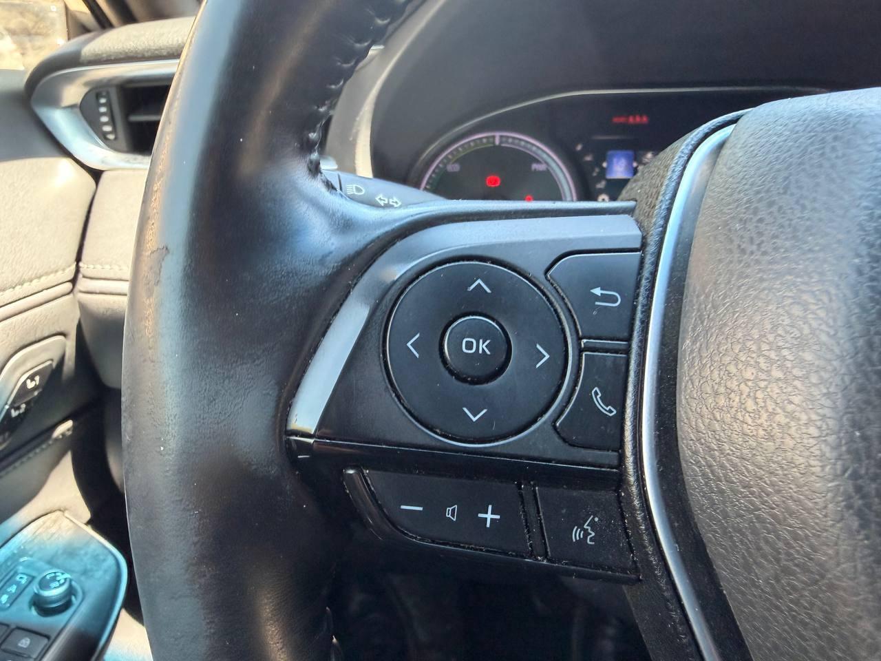 2021 Toyota Venza XLE AWD HYBRID, LEATHER, NAVIGATION, JBL SOUND Photo