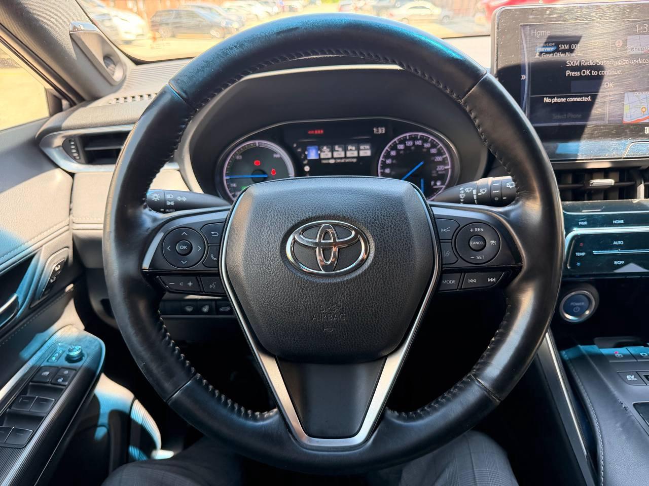 2021 Toyota Venza XLE AWD HYBRID, LEATHER, NAVIGATION, JBL SOUND Photo